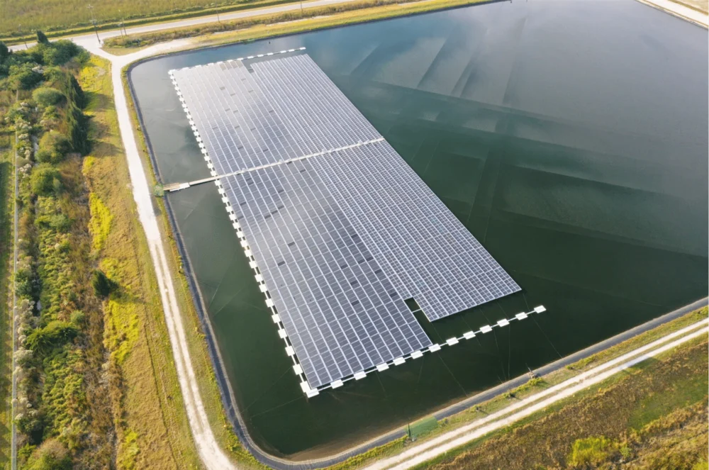 the-rise-of-floating-solar-navigating-environmental-synergy-and-technical-innovation-in-the-united-states-energy-landscape