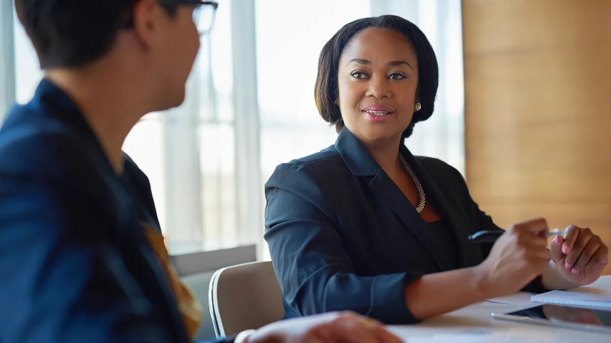 a-wide-pay-range-in-job-postings-may-deter-female-applicants-new-cornell-study-finds