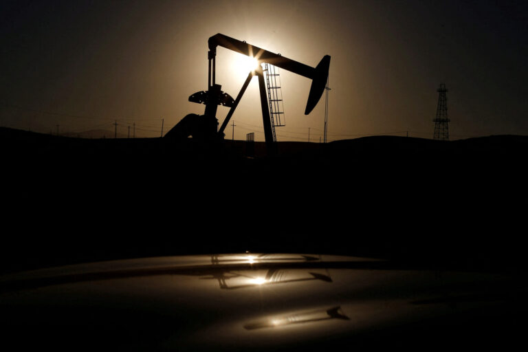 global-oil-prices-surge-amid-persian-gulf-attacks-and-iea-reserve-release-skepticism