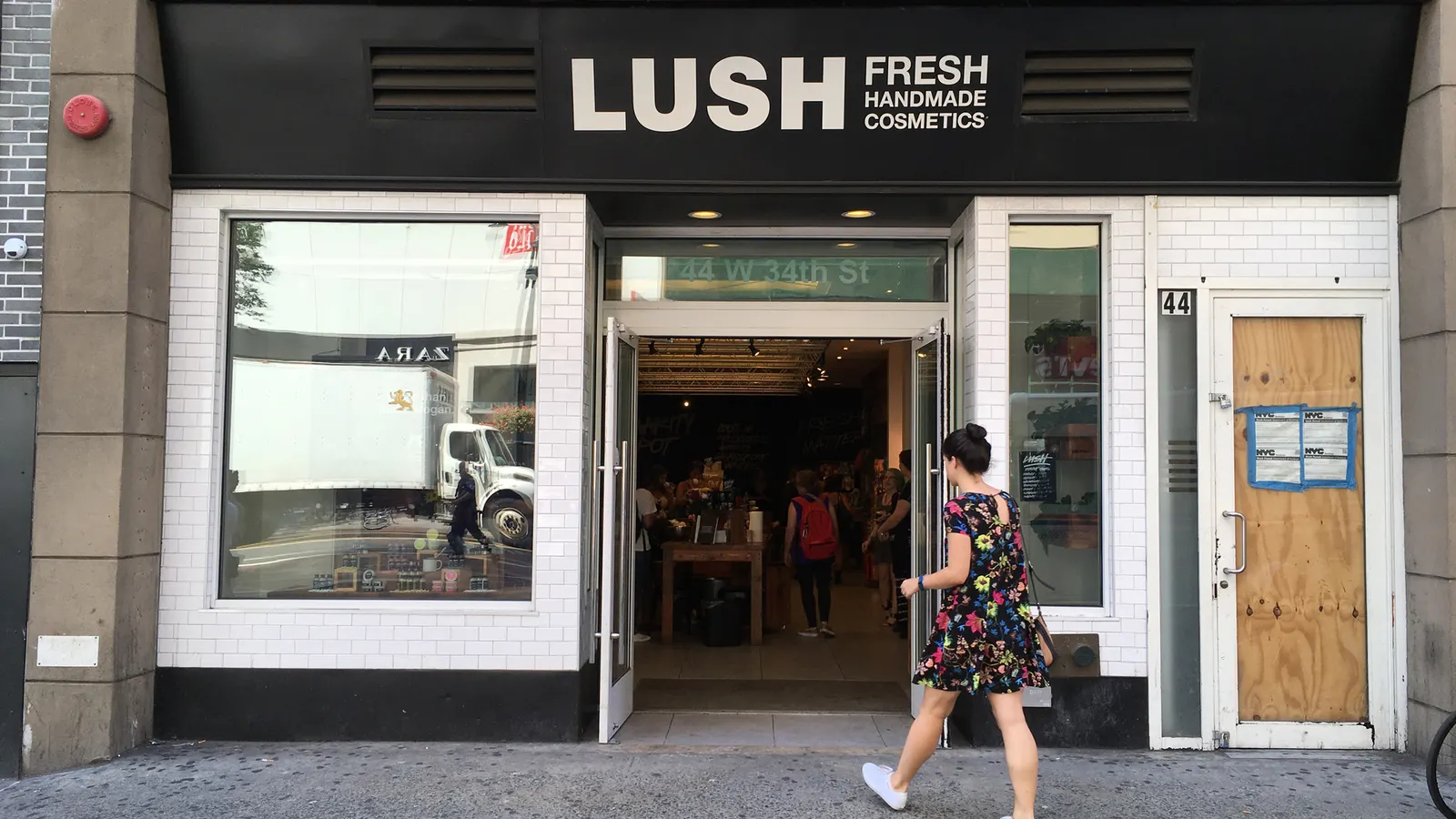 lush-lawsuit-persistence-underscores-shifting-eeoc-landscape-and-continued-legal-battles-for-transgender-rights