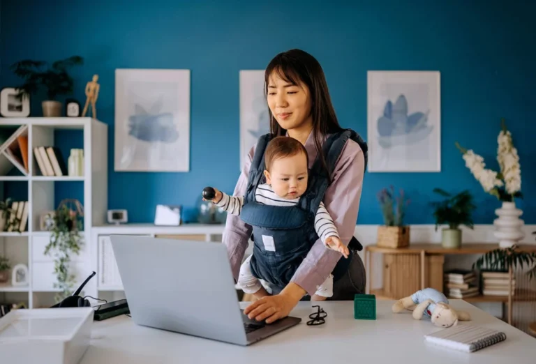 navigating-high-pressure-years-an-economists-guide-to-maximizing-long-term-fulfillment-and-avoiding-burnout