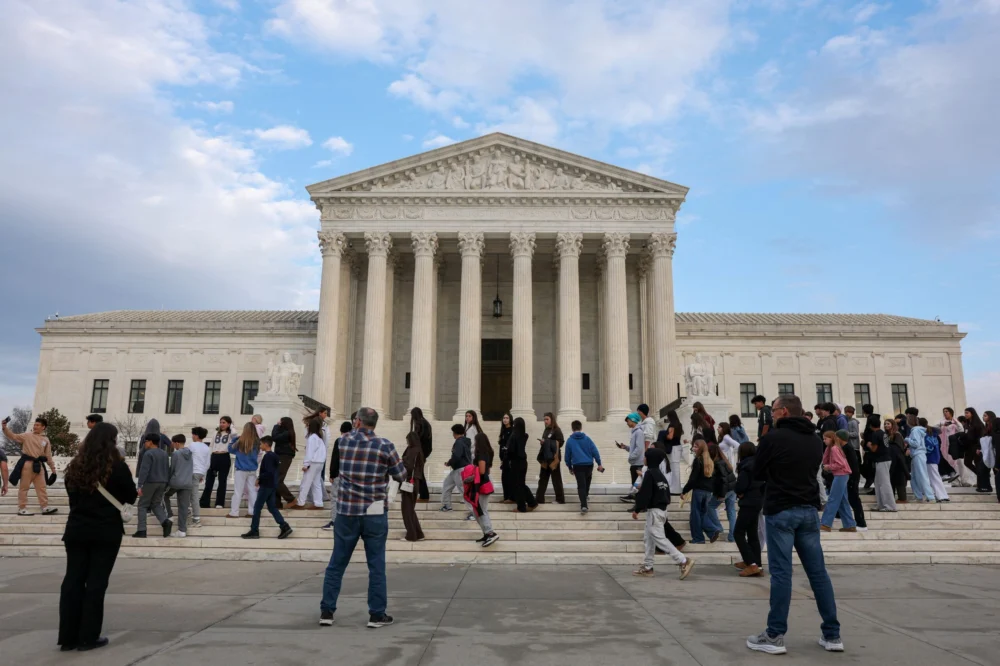 supreme-court-upholds-new-yorks-11th-congressional-district-map-bolstering-republican-hold-for-2026-midterms