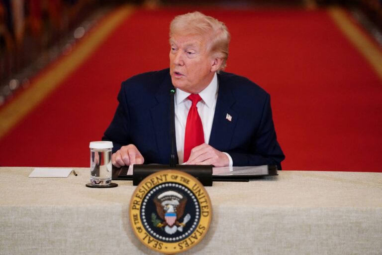 trump-vows-executive-order-to-fix-college-sports-nil-payments-mess