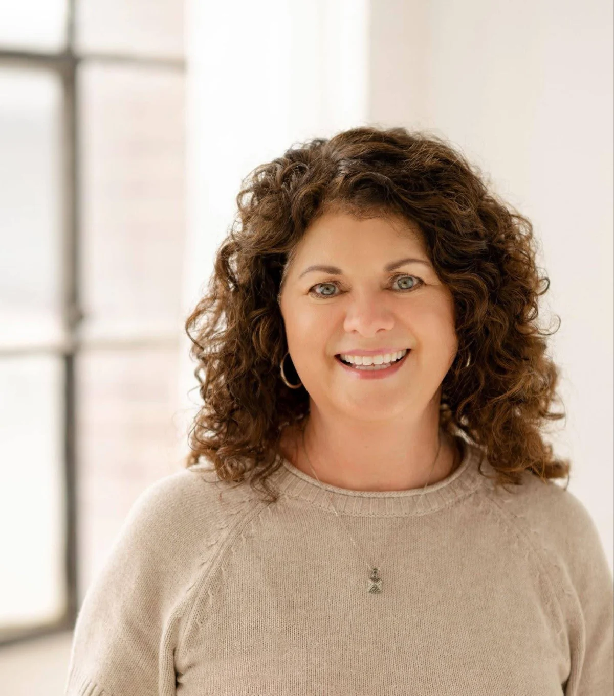 beyond-the-sales-funnel-cultivating-lasting-customer-loyalty-amidst-market-volatility