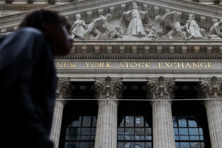 blackrock-leverages-hedge-fund-strategies-for-enhanced-diversification-in-liquid-alternatives-etfs