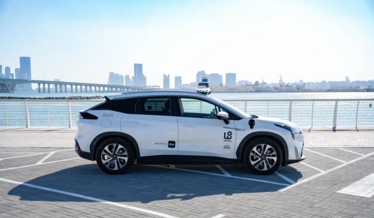 chinese-robotaxi-companies-accelerate-expansion-into-middle-east-amidst-regional-geopolitical-tensions