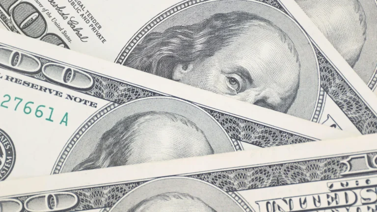 generation-z-fuels-shift-towards-continuous-compensation-conversations-according-to-payscale-cfo