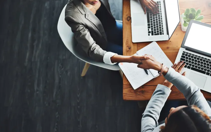 ai-in-education-hr-streamlining-operations-while-prioritizing-human-oversight