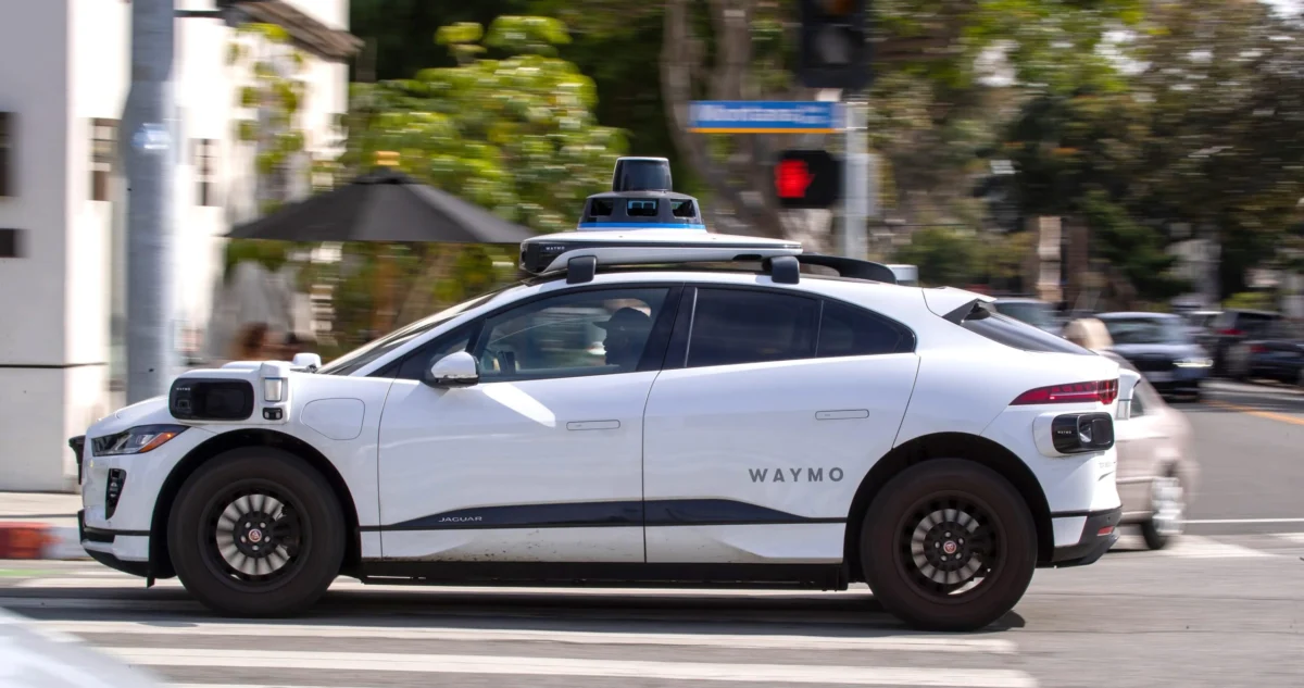 autonomous-vehicle-test-drivers-face-workplace-injuries-as-industry-scales