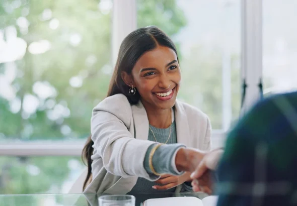 doubling-employee-referral-targets-dramatically-increases-female-candidates-new-research-reveals