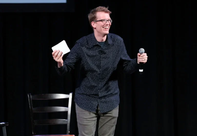 YouTube Personality Hank Green Discusses His New Book "An Absolutely Remarkable Thing"