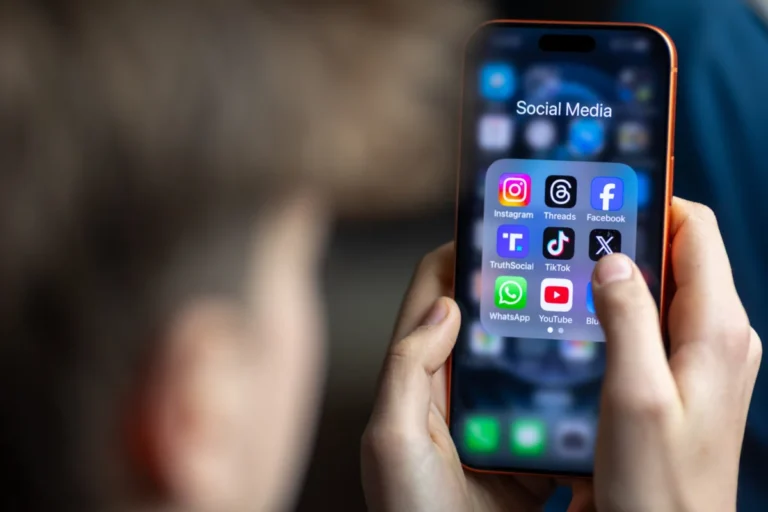 Under-16s Ban On Social Media Backed By The House of Lords