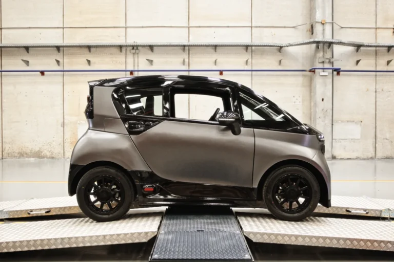 spanish-startup-liux-challenges-microcar-market-with-sustainable-big-ev-championing-european-innovation-and-circularity