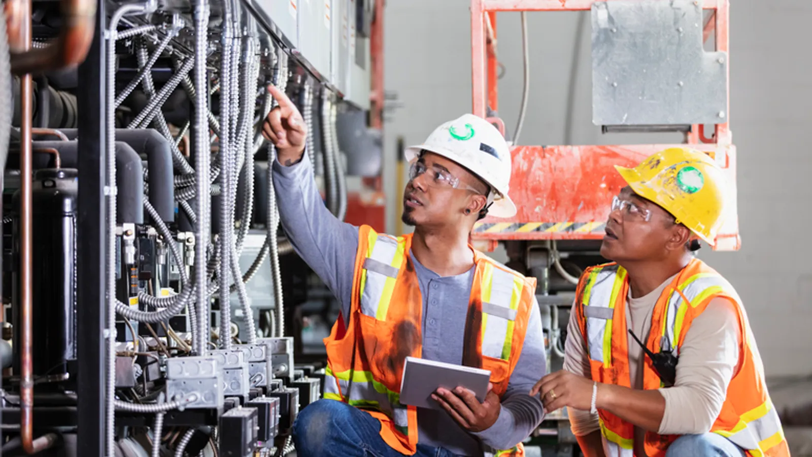 the-unprecedented-demand-for-skilled-labor-in-data-center-construction-presents-both-a-crisis-and-an-opportunity