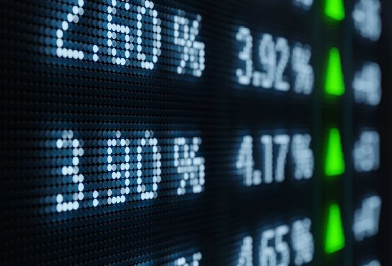 unraveling-a-century-of-u-s-corporate-bond-performance-wharton-paper-deciphers-credit-risk-premium-disconnect-and-investment-implications
