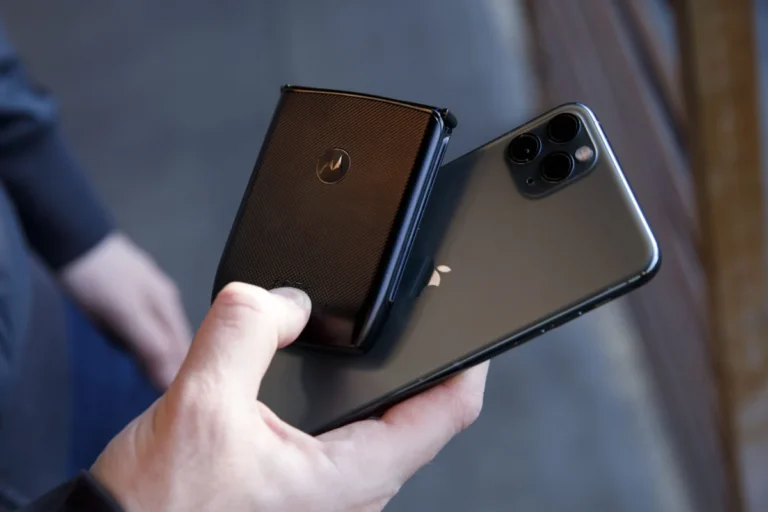Motorola Brings Back The Razr As $1,500 Foldable Smartphone