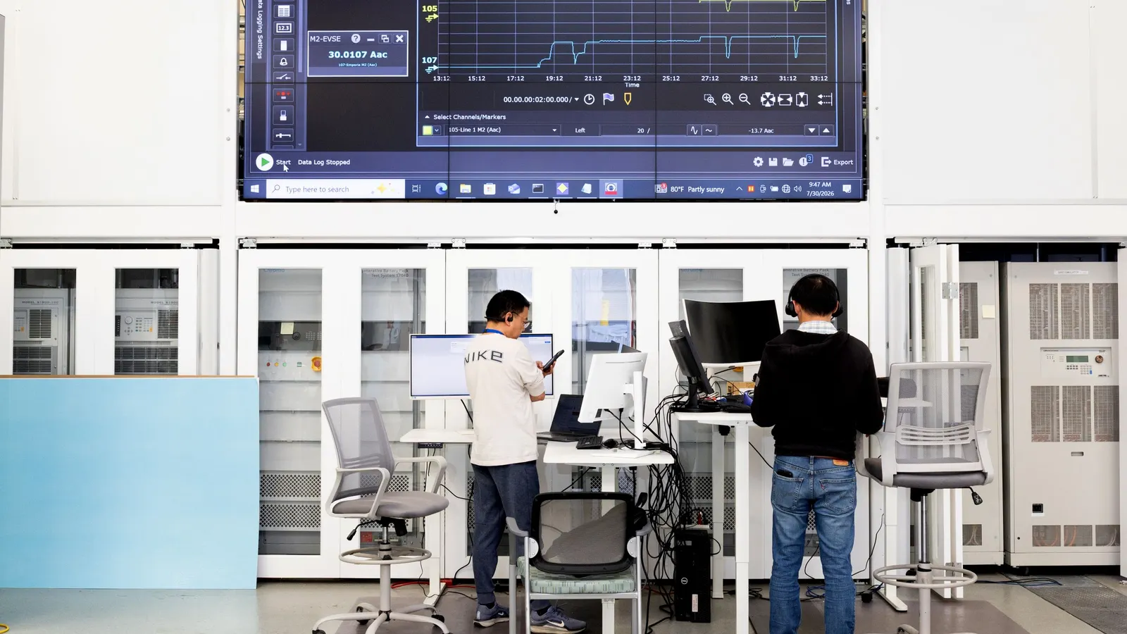 the-widening-chasm-between-corporate-ai-promises-and-employee-trust