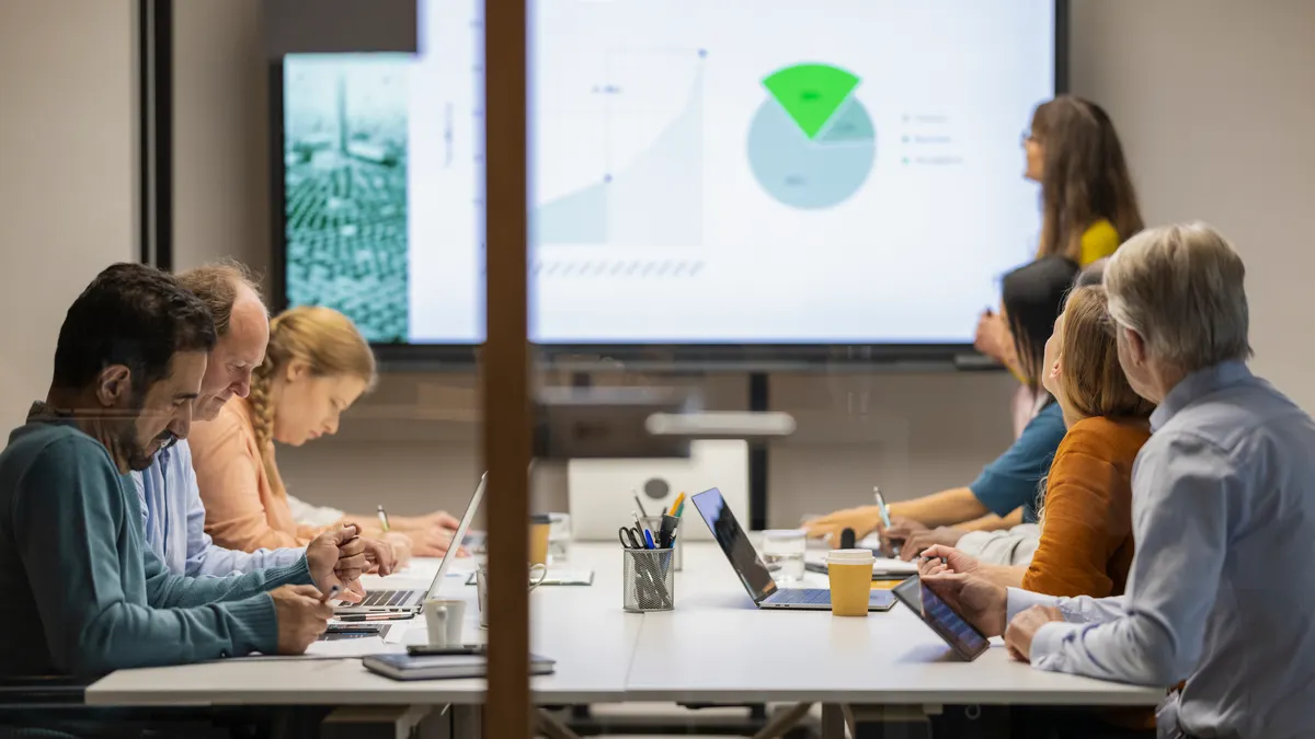 the-shifting-landscape-of-hr-ais-double-edged-sword-threatens-critical-skills-development